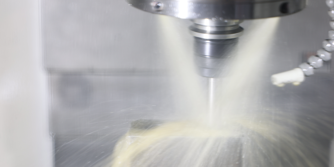 金属加工の様子